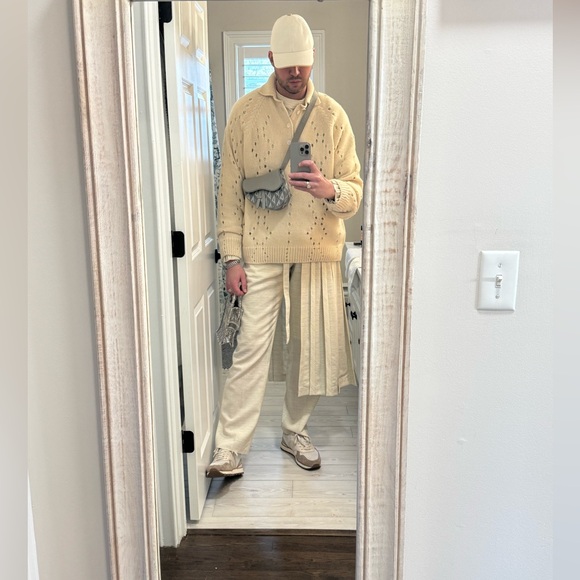 Meet your Posher, Jordan - Picture 7 of 16